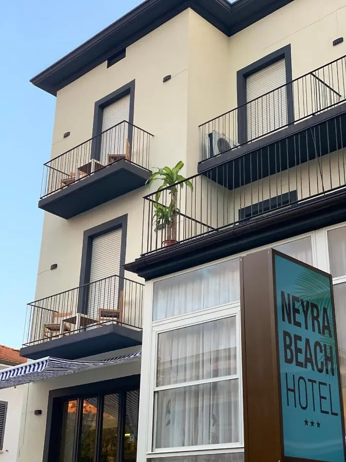 Hotel Neyra Beach Rimini 3*,