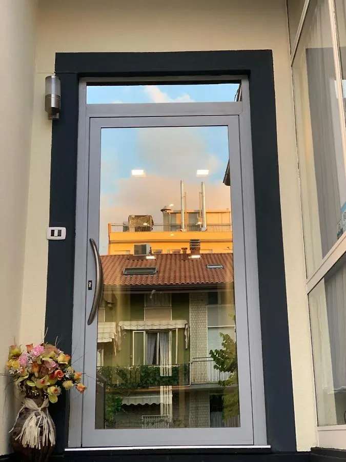 Hotel Neyra Beach Rimini 3*,  Italy