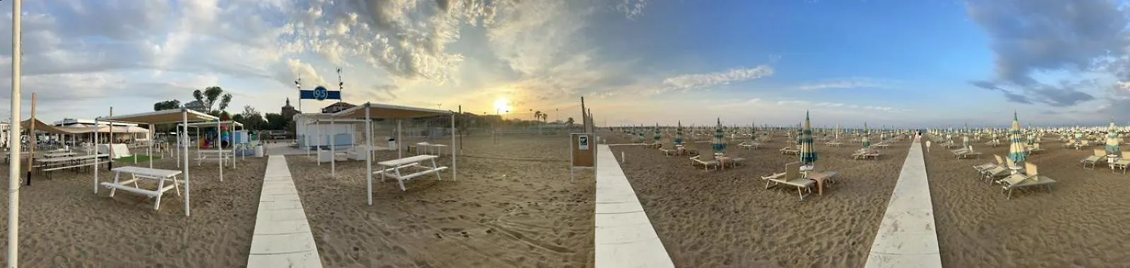 Hotel Neyra Beach Rimini
